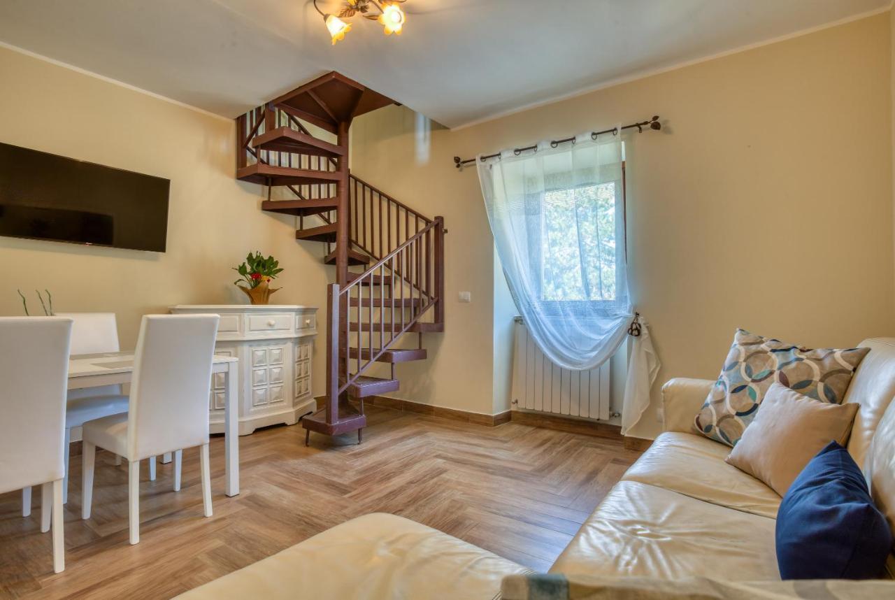 La Torre Di Piediluco Apartament Col Sant'Angelo Zewnętrze zdjęcie